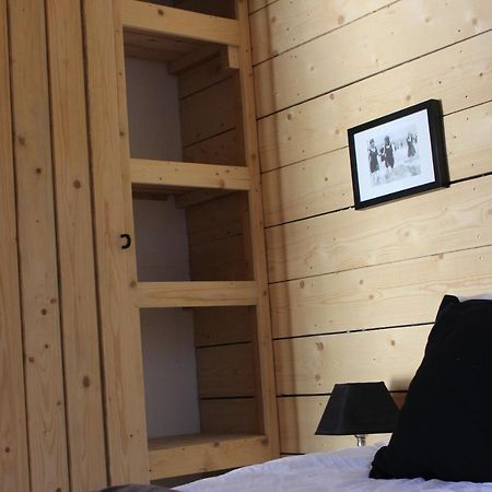 Tiny House Dans Jardin Arbore Perros-Guirec Exterior photo
