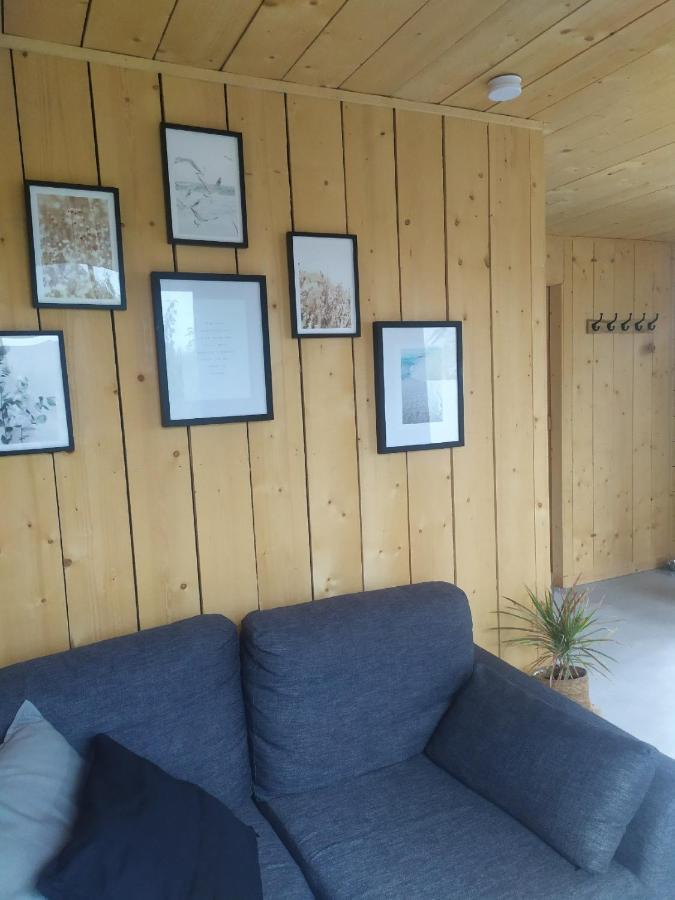Tiny House Dans Jardin Arbore Perros-Guirec Exterior photo